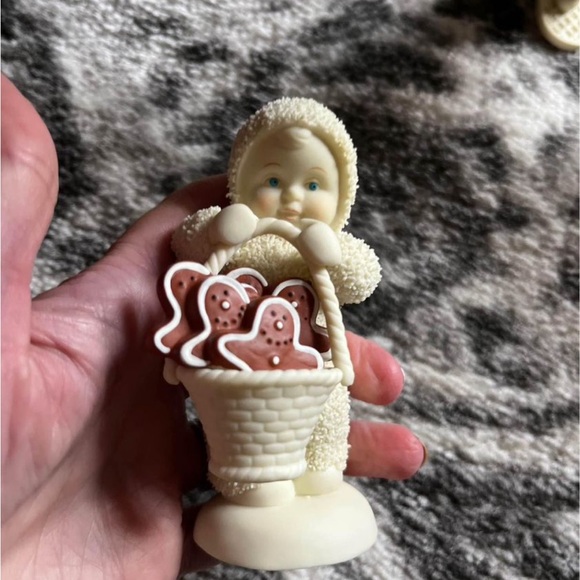 Like new three snow babies snowbabies collectibles - Picture 4 of 4